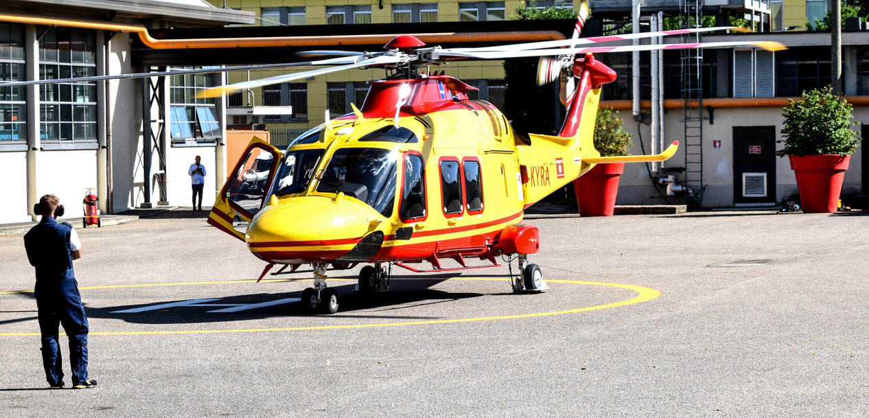 Helicopters in Bovisa